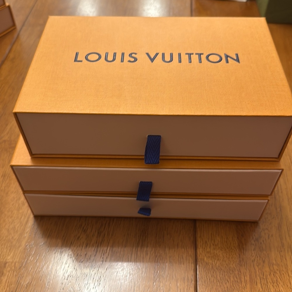 Louis Vuitton Box - Accessory Size